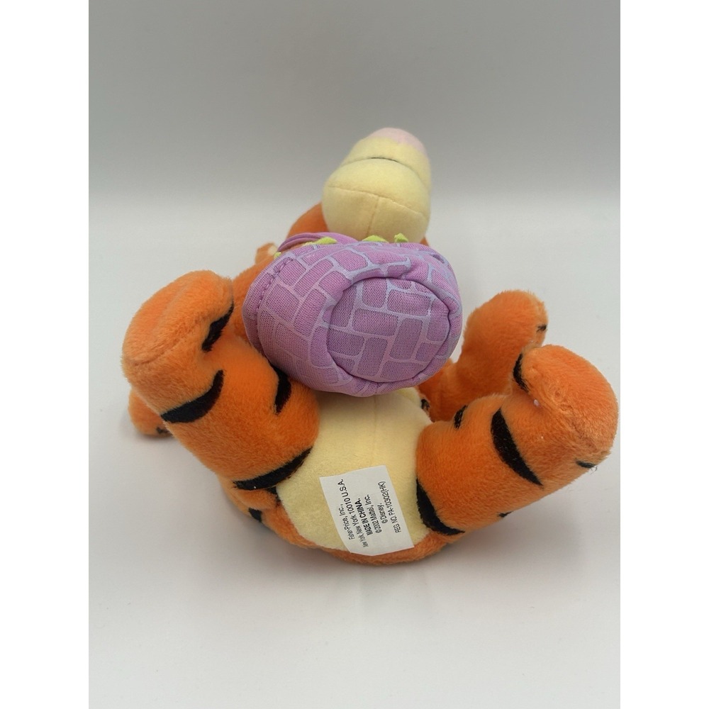2002 Fisher-Price Disney Winnie the Pooh Tigger Easter Plush with Basket - Picture 7 of 10